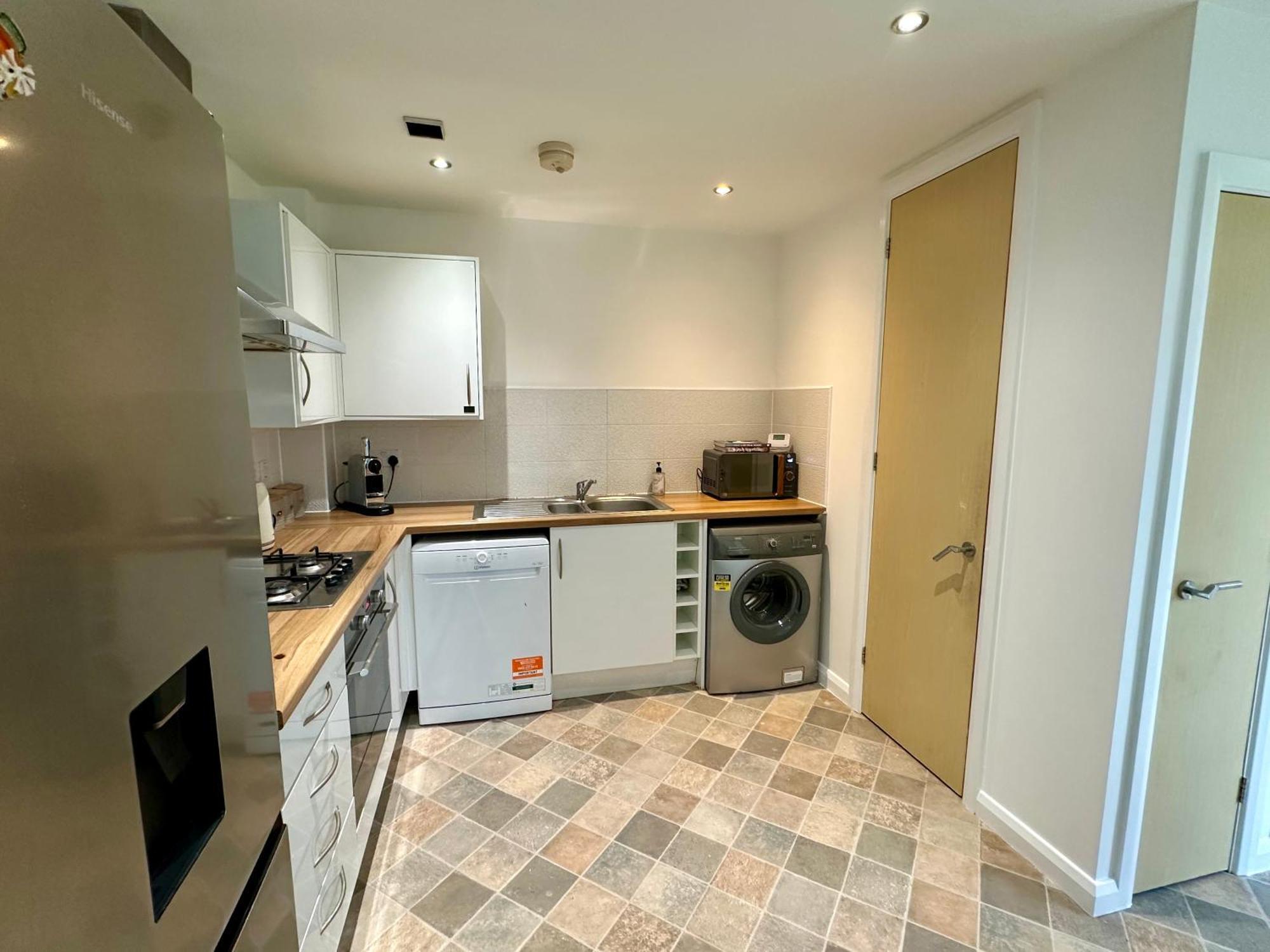 Ao & Etihad Stadium 6 Guest Stay- 3 Bedroom Central House With Parking & Wi Fi Manchester Exterior photo