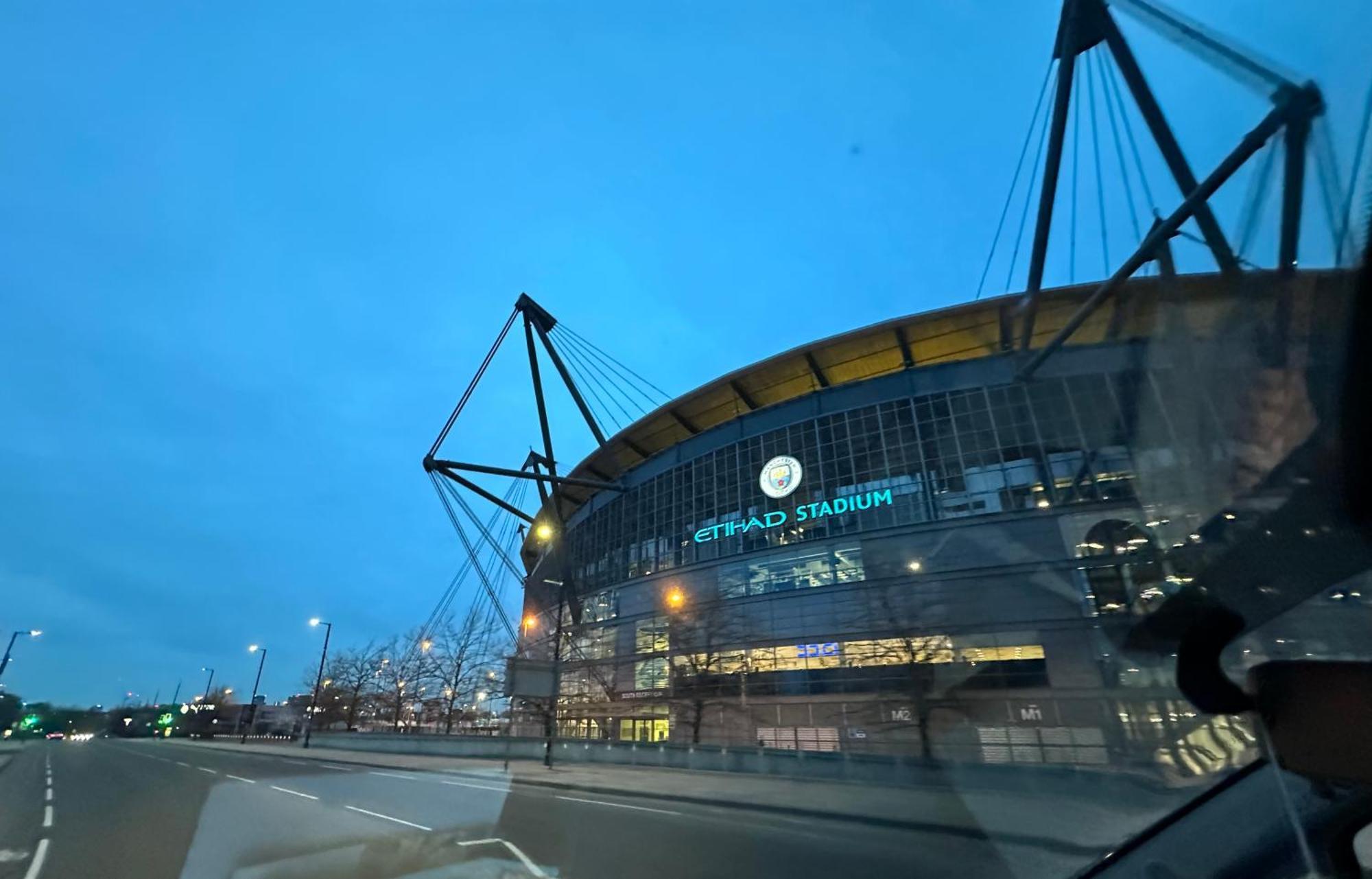 Ao & Etihad Stadium 6 Guest Stay- 3 Bedroom Central House With Parking & Wi Fi Manchester Exterior photo